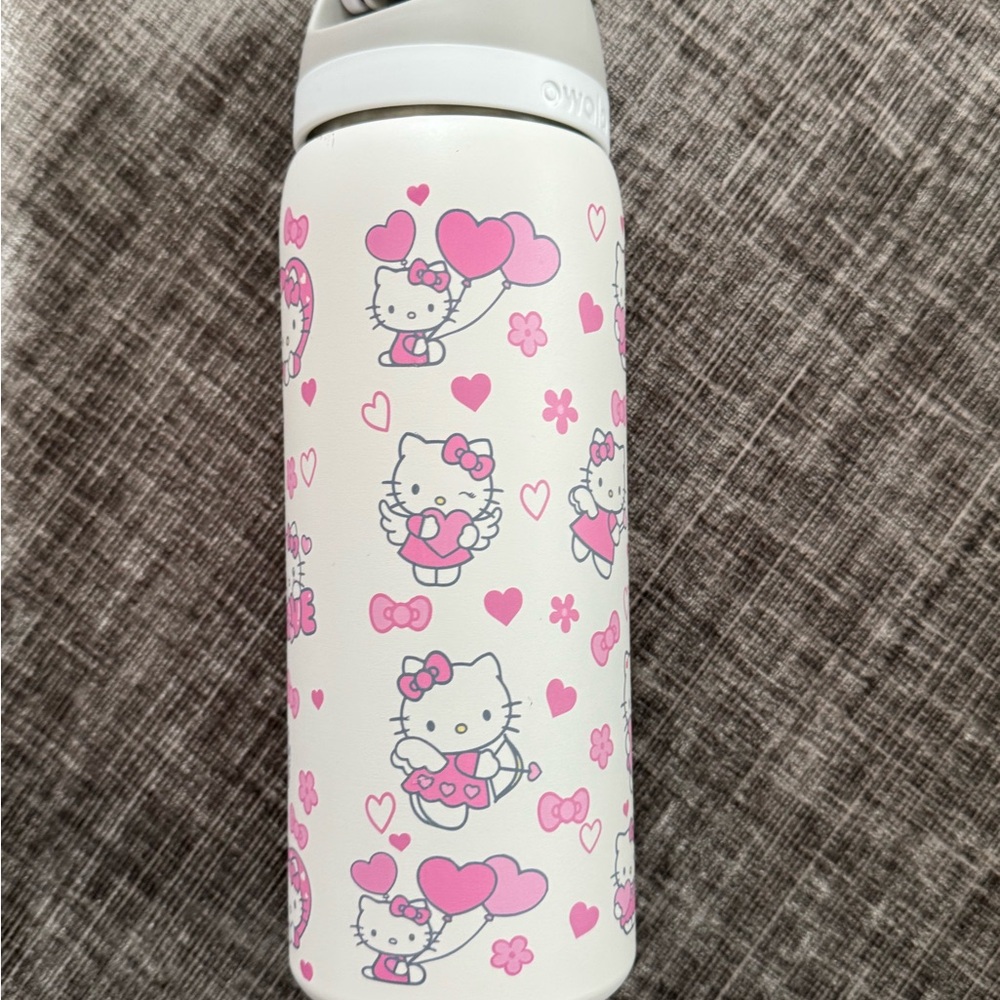 Hello Kitty Owala Water Bottle - Picture 3 of 3